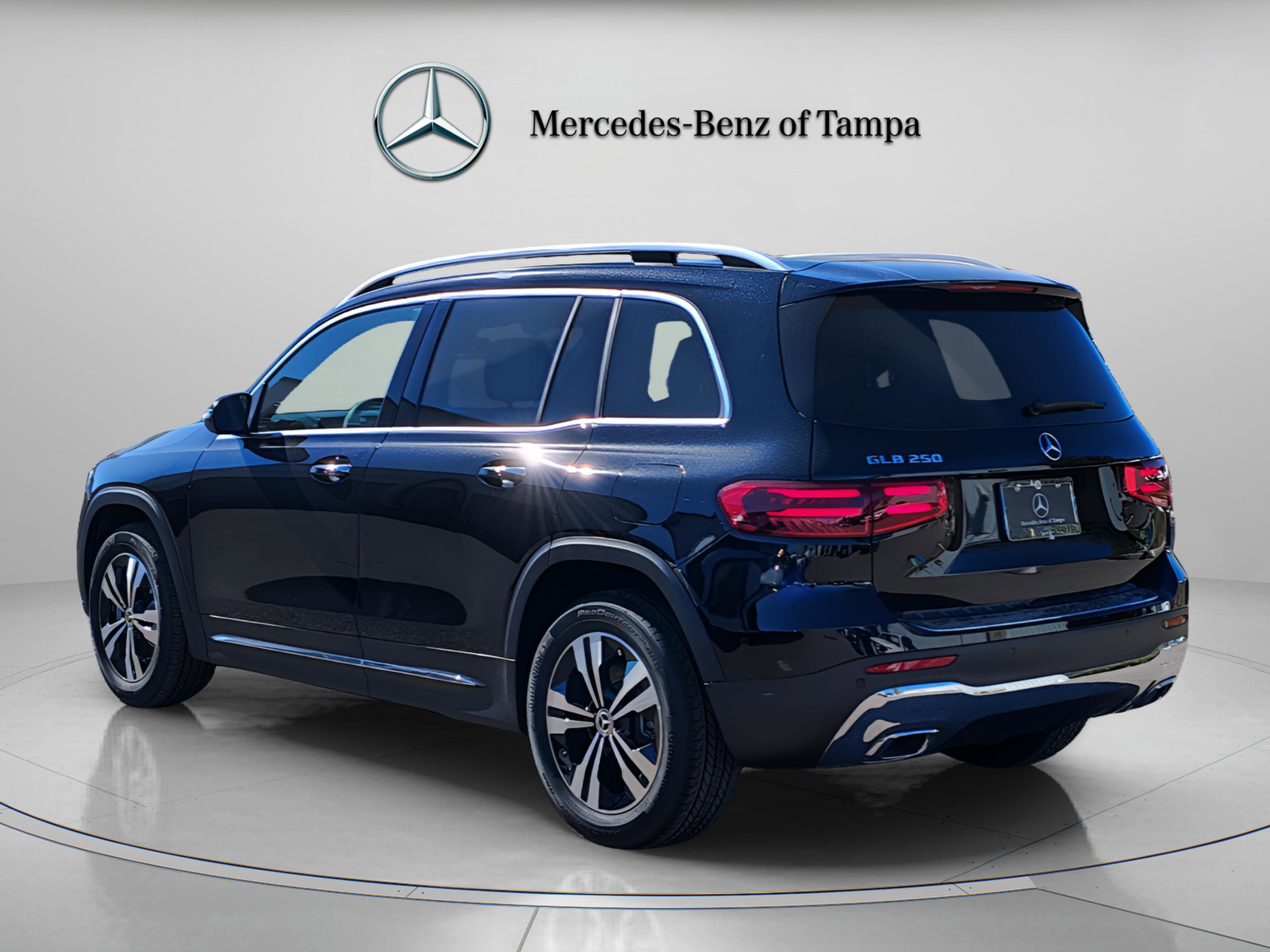 Certified 2026 Mercedes-Benz GLB 250 image 3