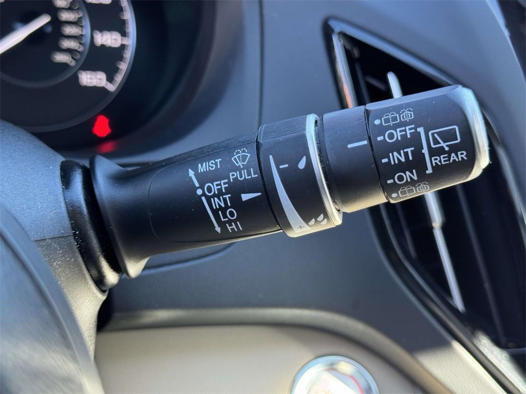 Certified 2024 Acura RDX w/ Technology Package image 23