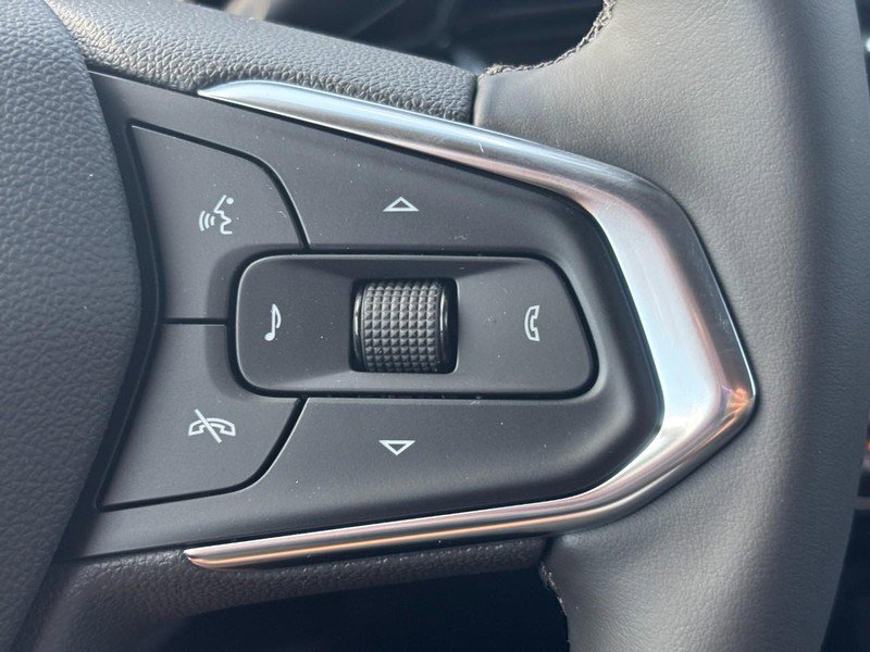 New 2026 Chevrolet Trax ACTIV w/ Driver Confidence Package image 13
