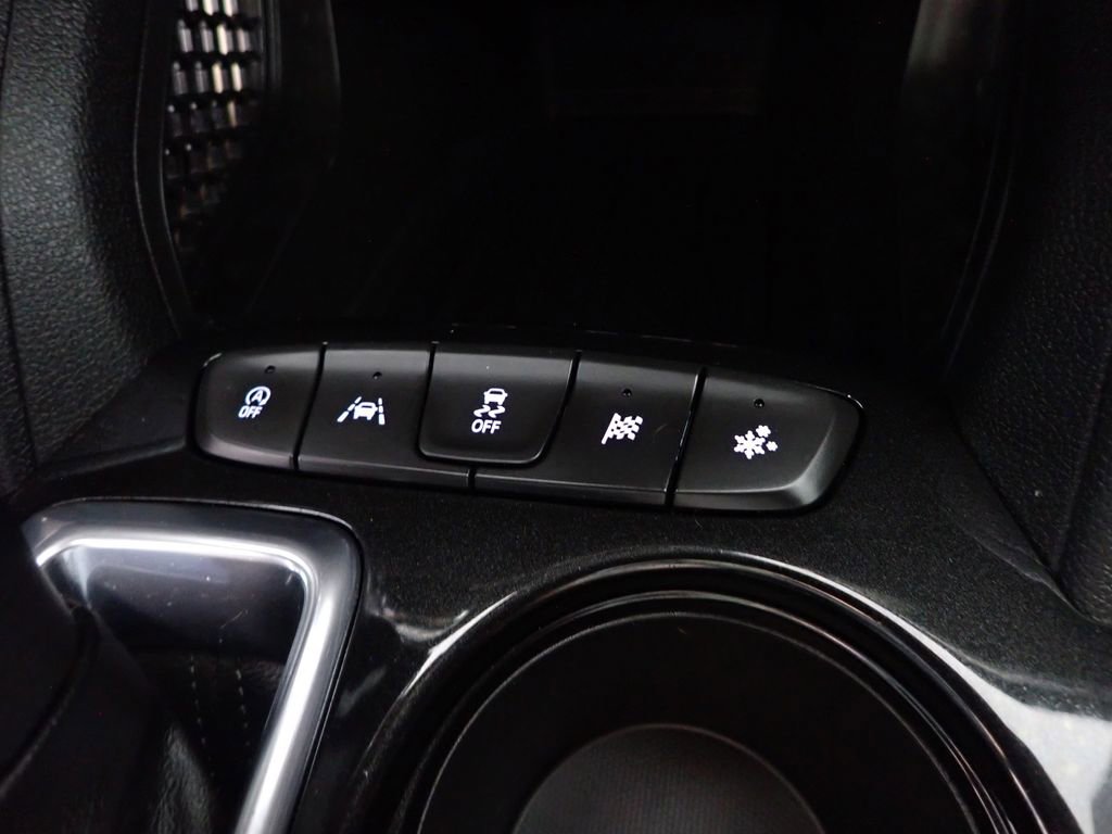 Used 2021 Chevrolet TrailBlazer ACTIV w/ Sun and Liftgate Package image 4