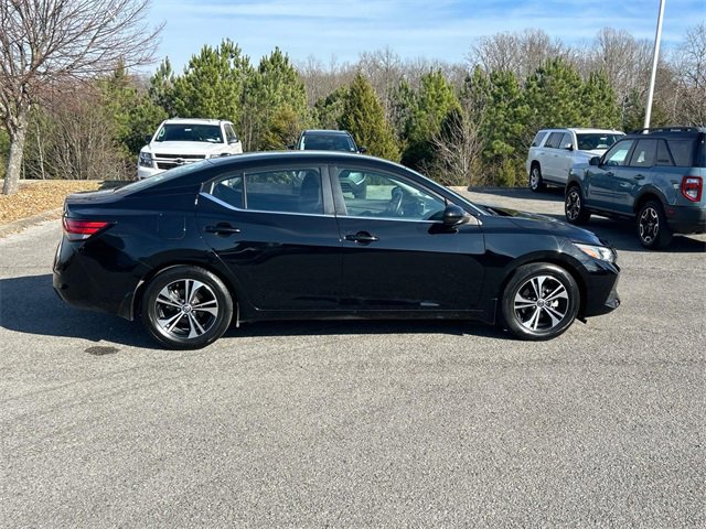 Used 2023 Nissan Sentra SV image 3