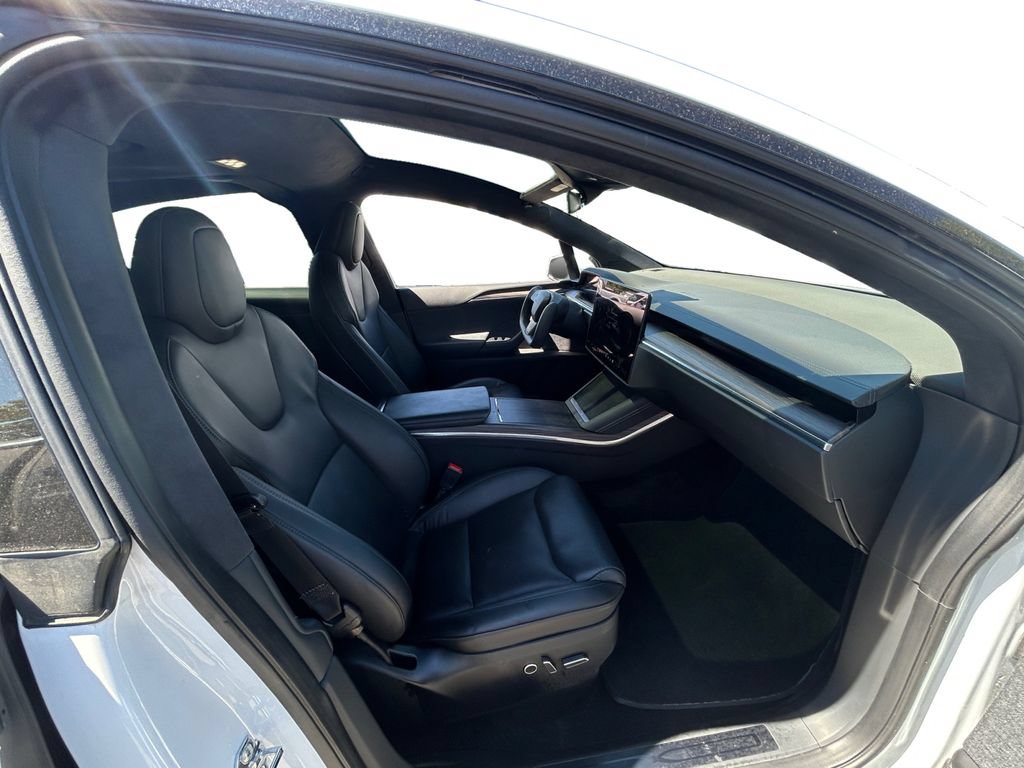Used 2022 Tesla Model X AWD/4WD image 15