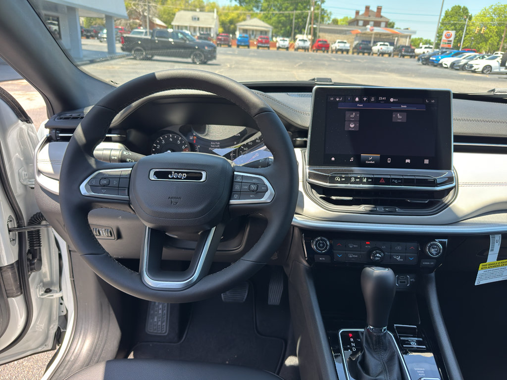 New 2026 Jeep Compass Limited AWD/4WD image 12