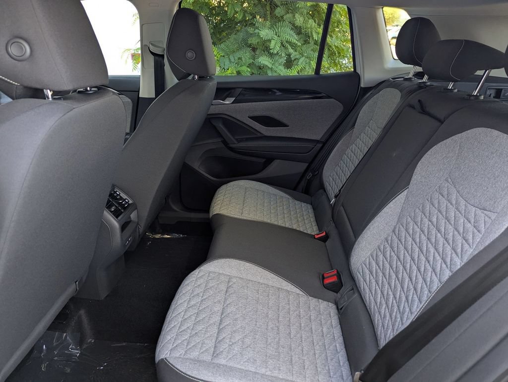 Certified 2026 Volkswagen Tiguan S FWD image 17