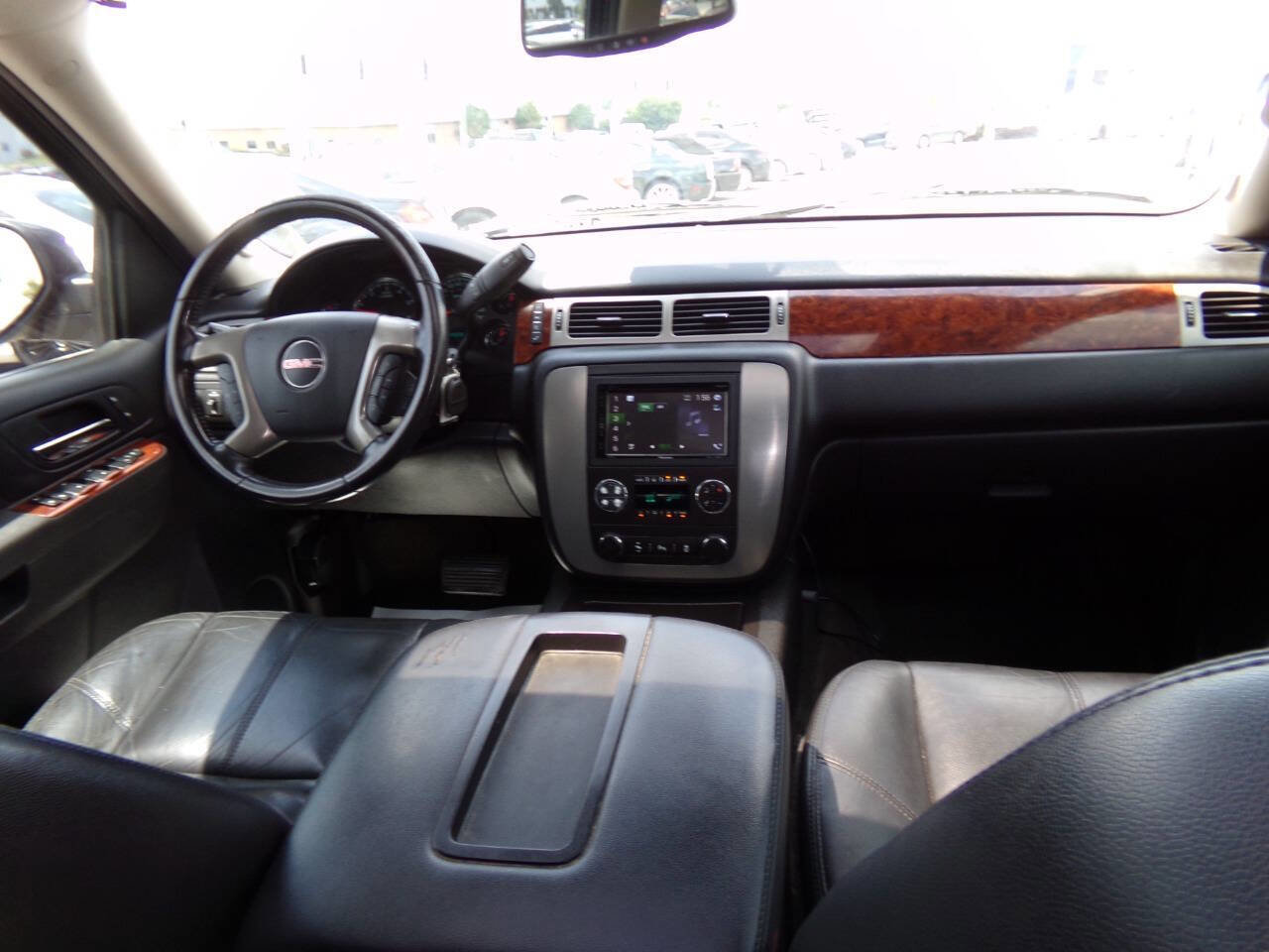 Used 2014 GMC Yukon XL SLT image 31