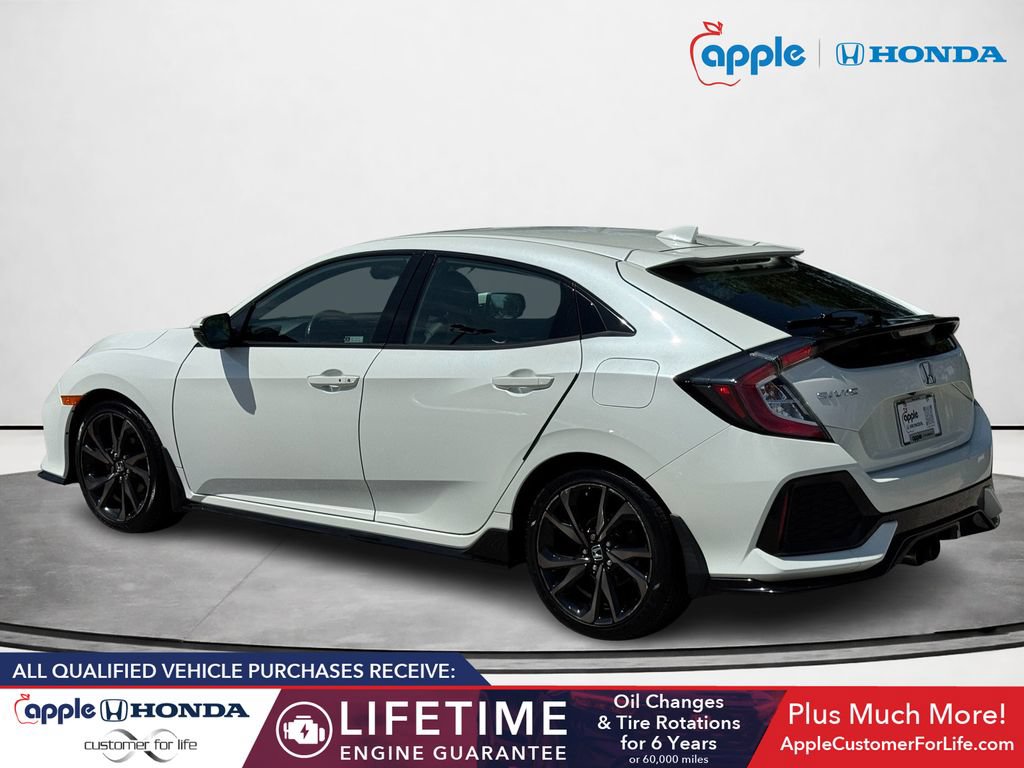 Used 2019 Honda Civic Sport Touring image 4