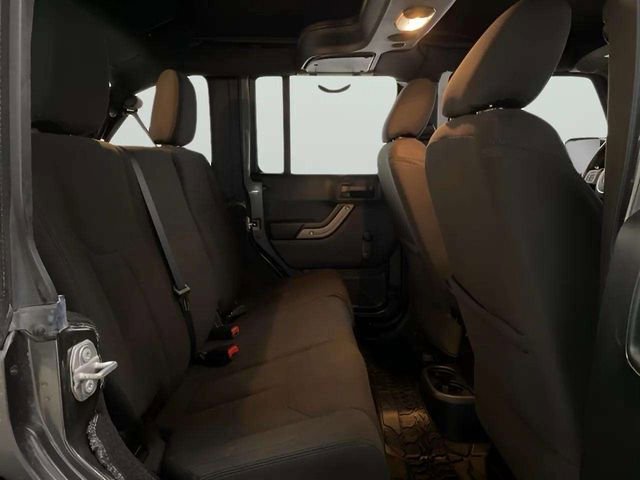 Used 2017 Jeep Wrangler Unlimited Sport w/ Connectivity Group image 72