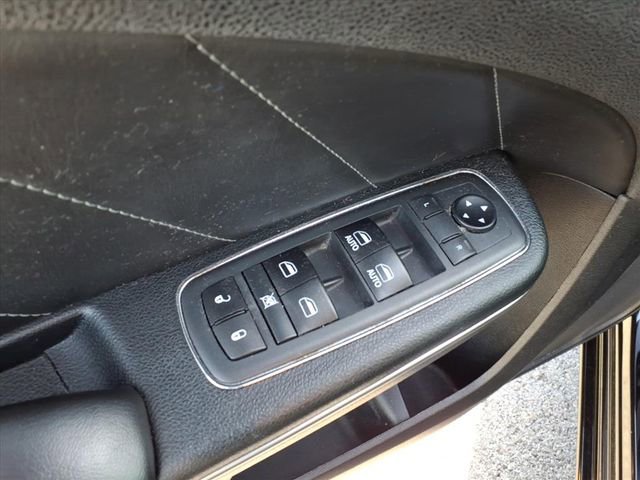 Used 2018 Dodge Charger GT AWD/4WD image 16