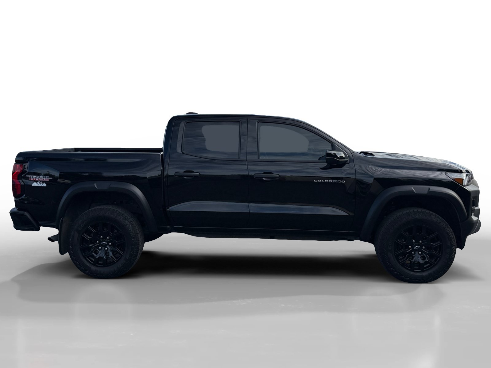 Used 2024 Chevrolet Colorado Trail Boss w/ Advanced Trailering Package AWD/4WD image 6