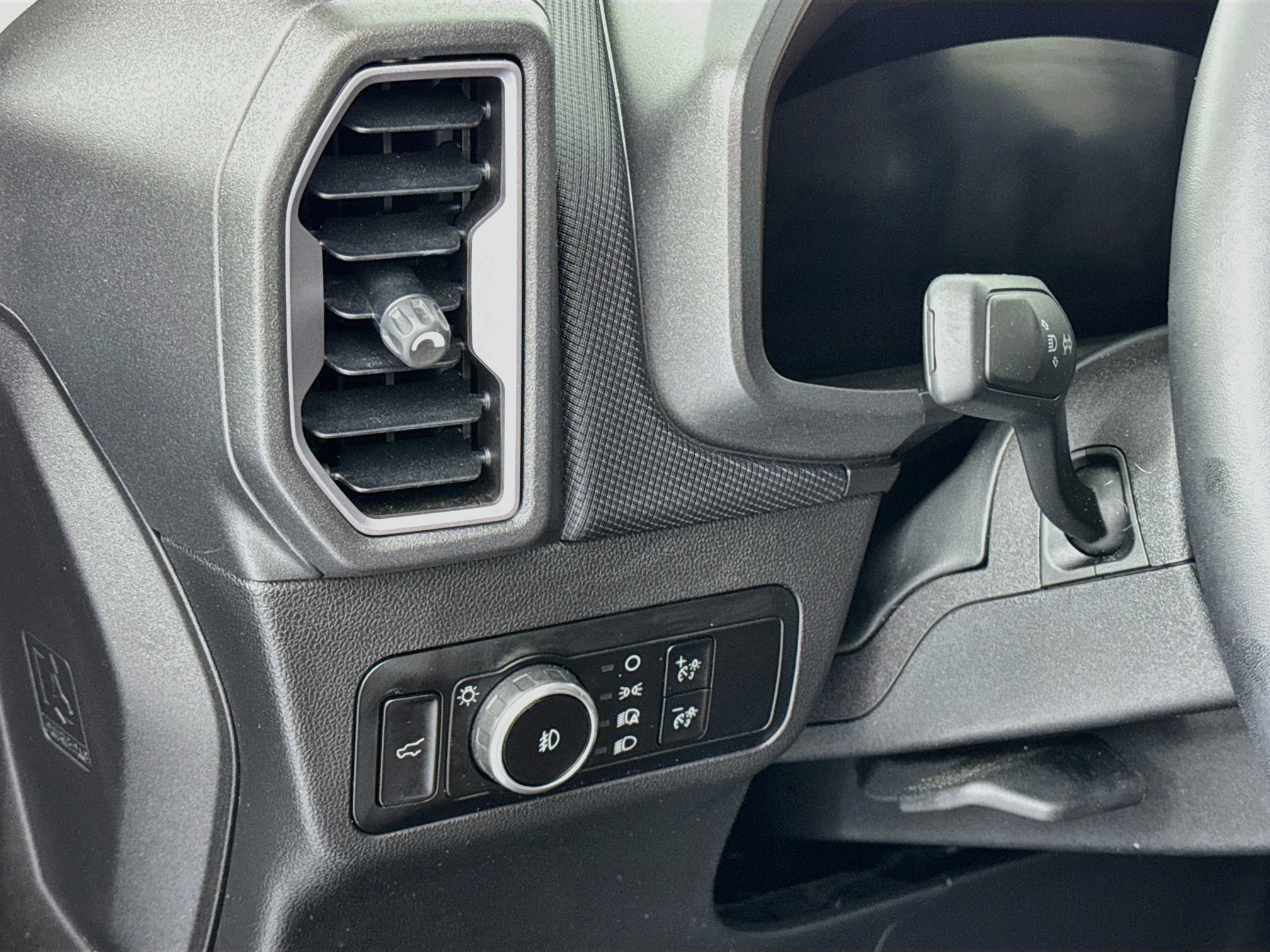 Used 2025 Ford Bronco Sport Outer Banks AWD/4WD image 10