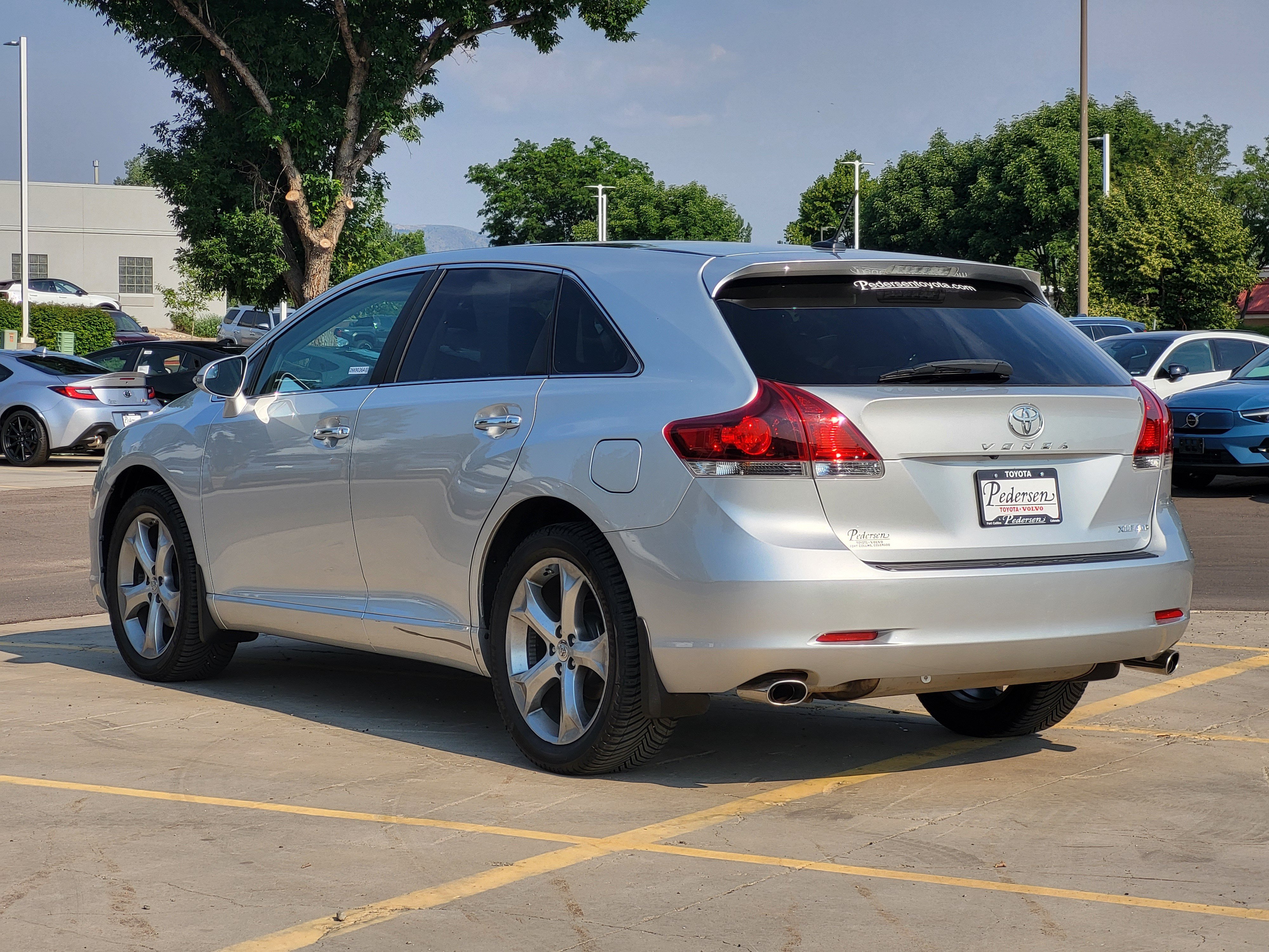 Used 2013 Toyota Venza XLE w/ XLE Premium Pkg AWD/4WD image 4