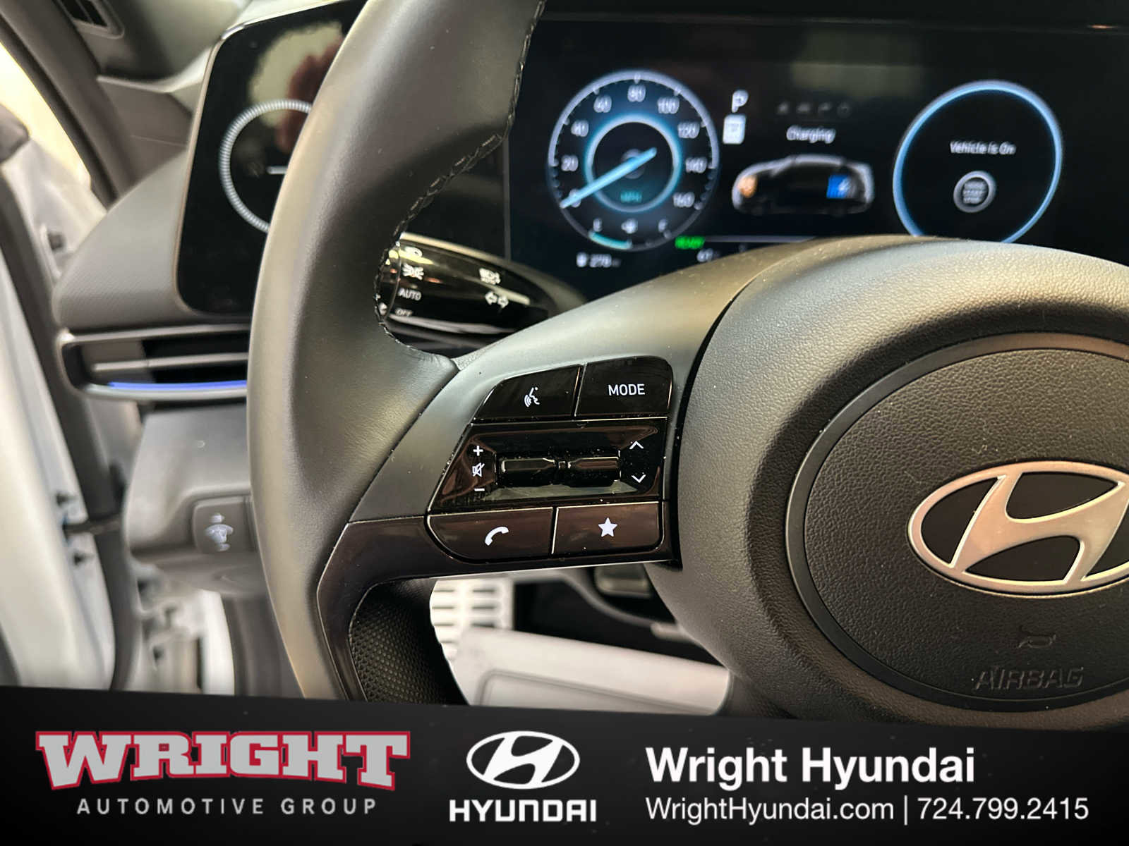 Used 2025 Hyundai Elantra SEL image 22