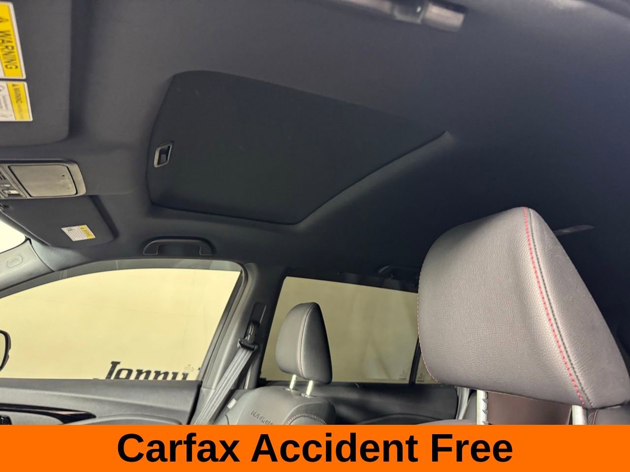 Used 2025 Honda Passport Black Edition image 3