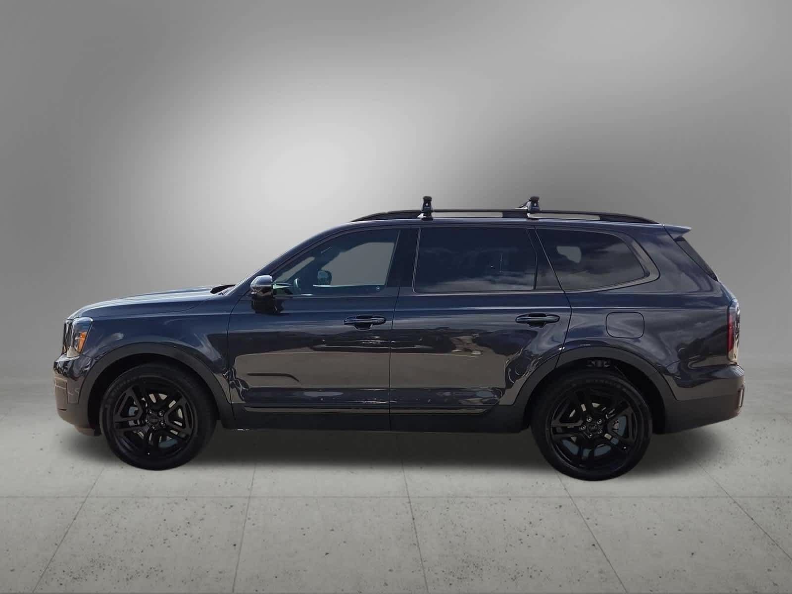 Certified 2025 Kia Telluride SX Prestige X-Line AWD/4WD image 3