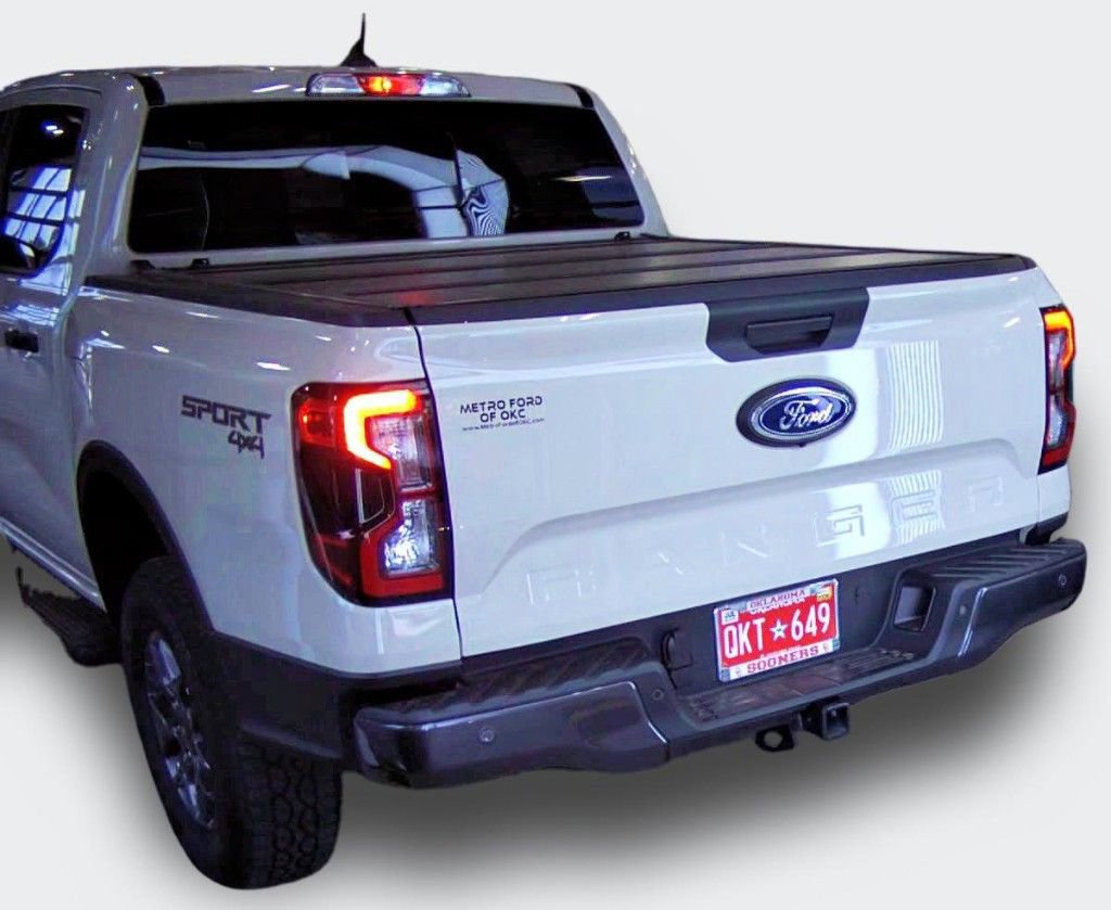 Used 2025 Ford Ranger XLT w/ Equipment Group 301A High AWD/4WD image 7