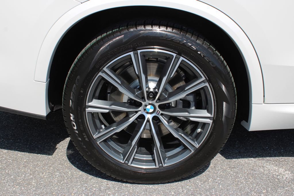 New 2026 BMW X5 xDrive50e w/ M Sport Package image 36