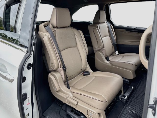 Used 2024 Honda Odyssey Elite image 30