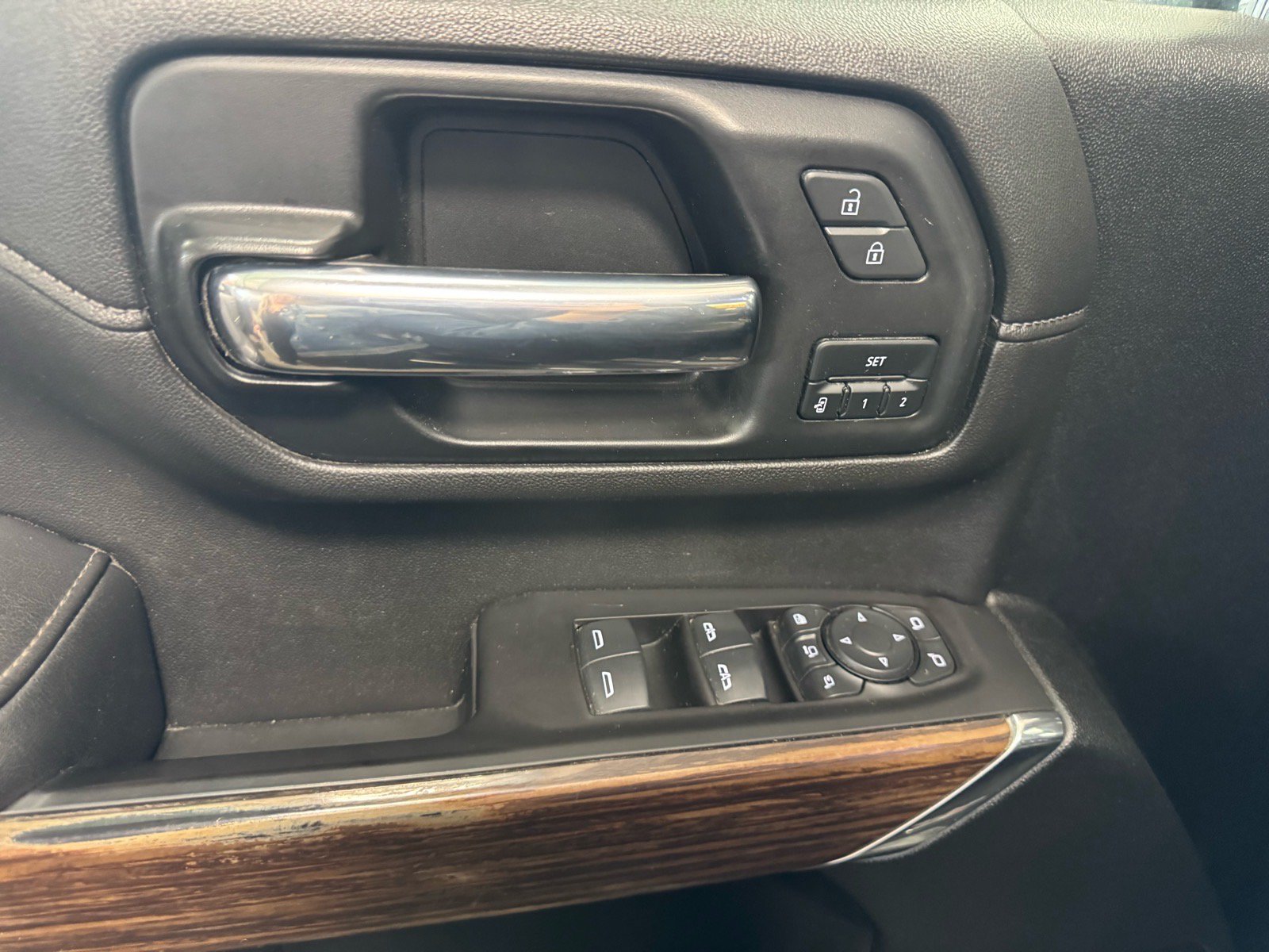 Certified 2021 Chevrolet Silverado 2500 High Country w/ Z71 Off-Road Package AWD/4WD image 18