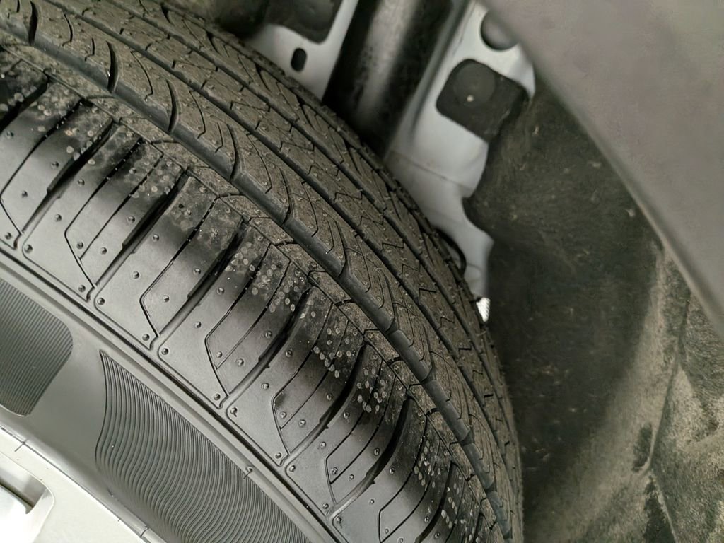 Used 2022 Ford Escape SE image 14