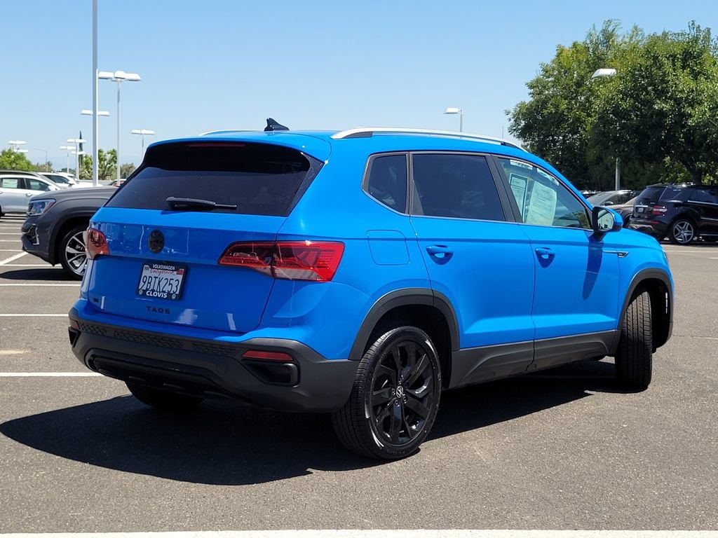 Used 2022 Volkswagen Taos SE FWD image 6