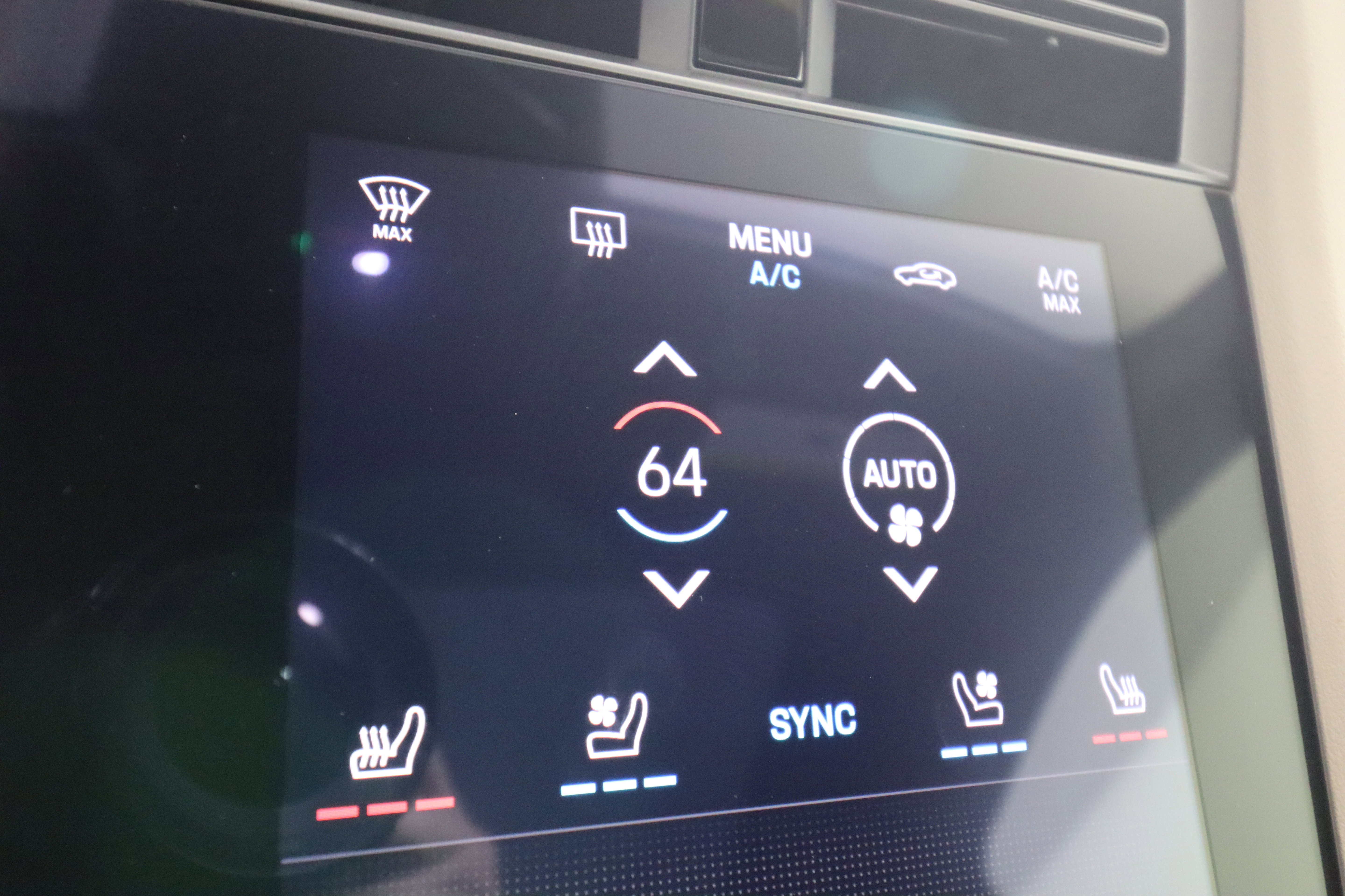 Certified 2025 Porsche Taycan image 23