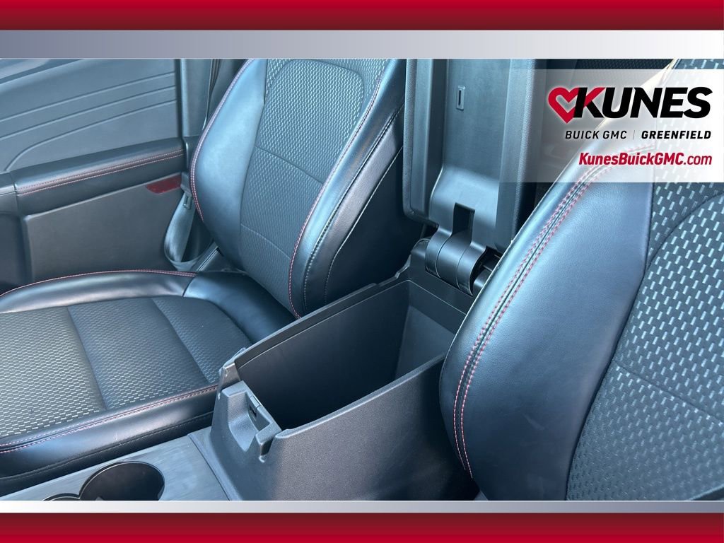 Used 2024 Ford Escape ST-Line image 28