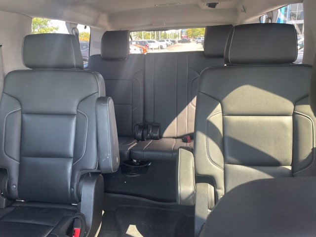 Used 2020 Chevrolet Suburban Premier AWD/4WD image 11