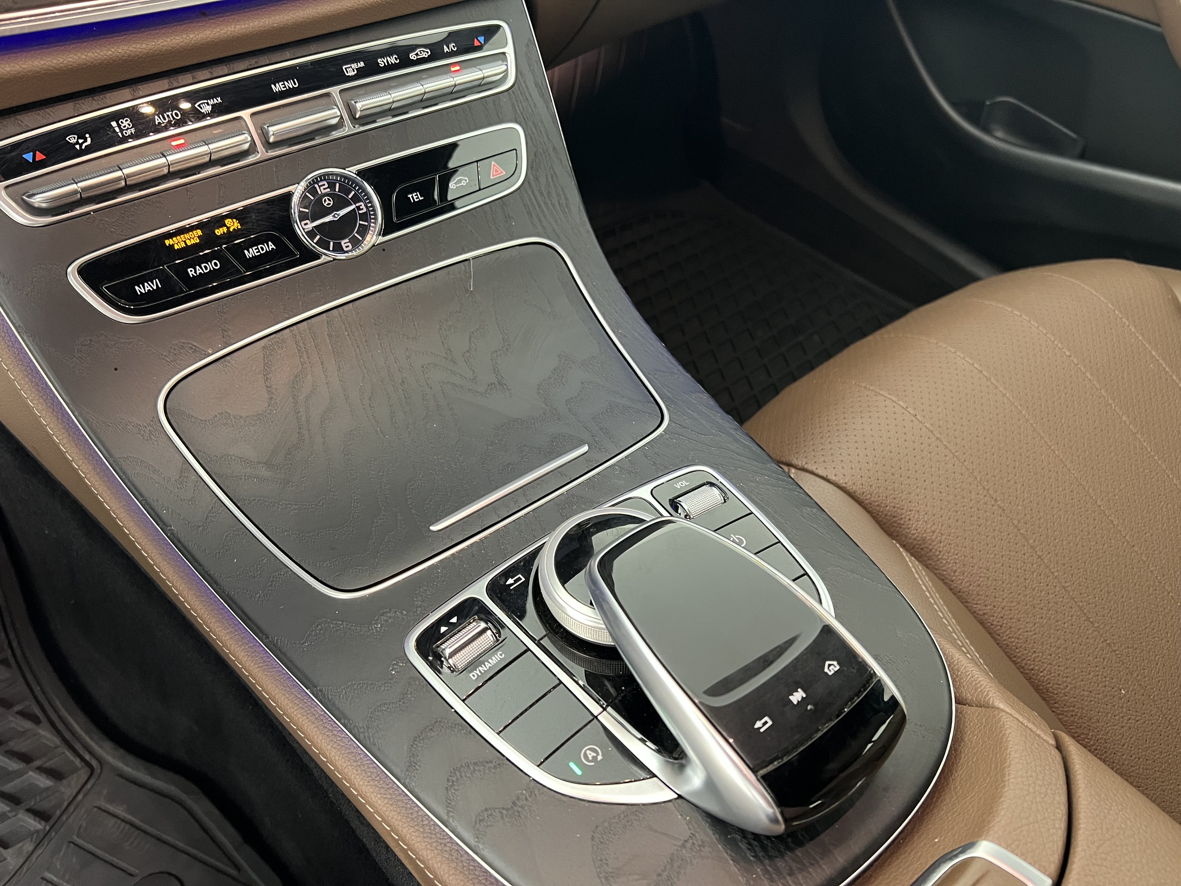 Certified 2020 Mercedes-Benz E 350 4MATIC Sedan image 33