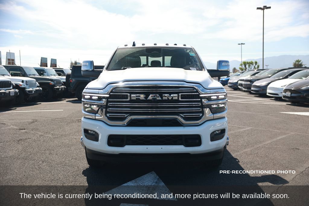 Used 2025 RAM 3500 Laramie w/ Max Tow Package image 9