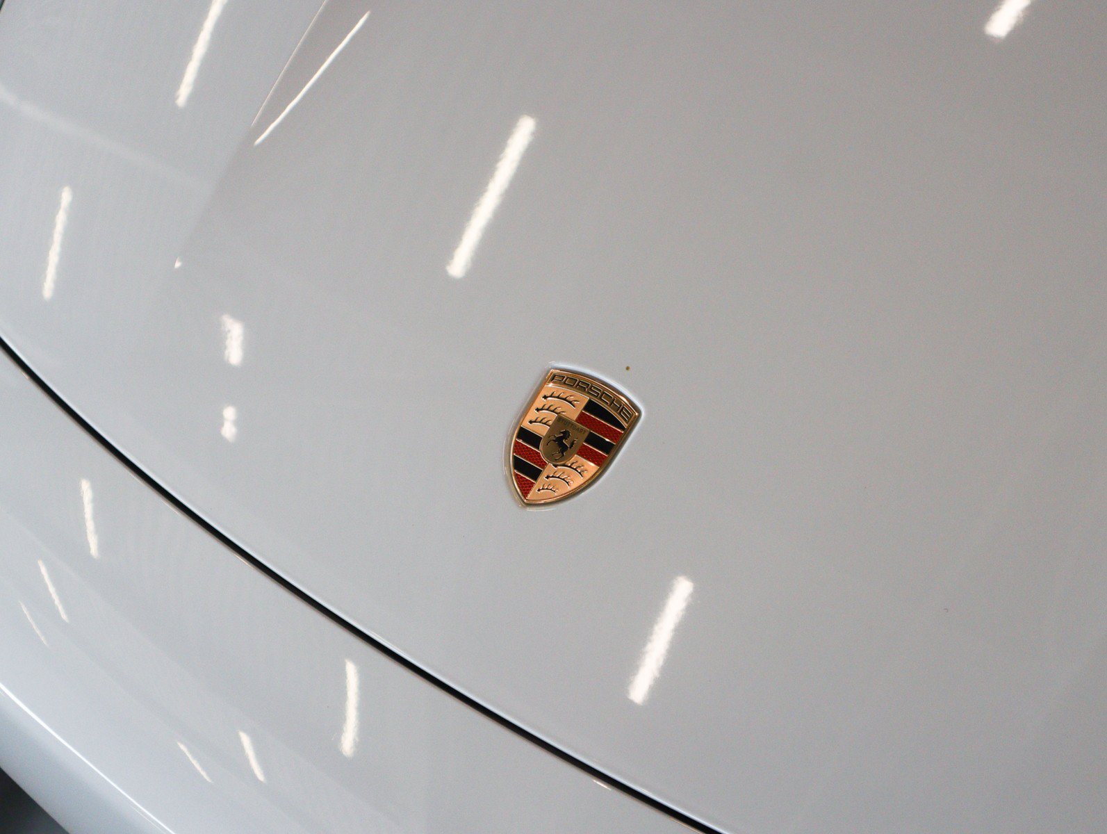 Certified 2025 Porsche Taycan RWD image 28