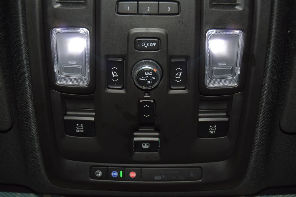 Used 2024 GMC Yukon XL Denali AWD/4WD image 54
