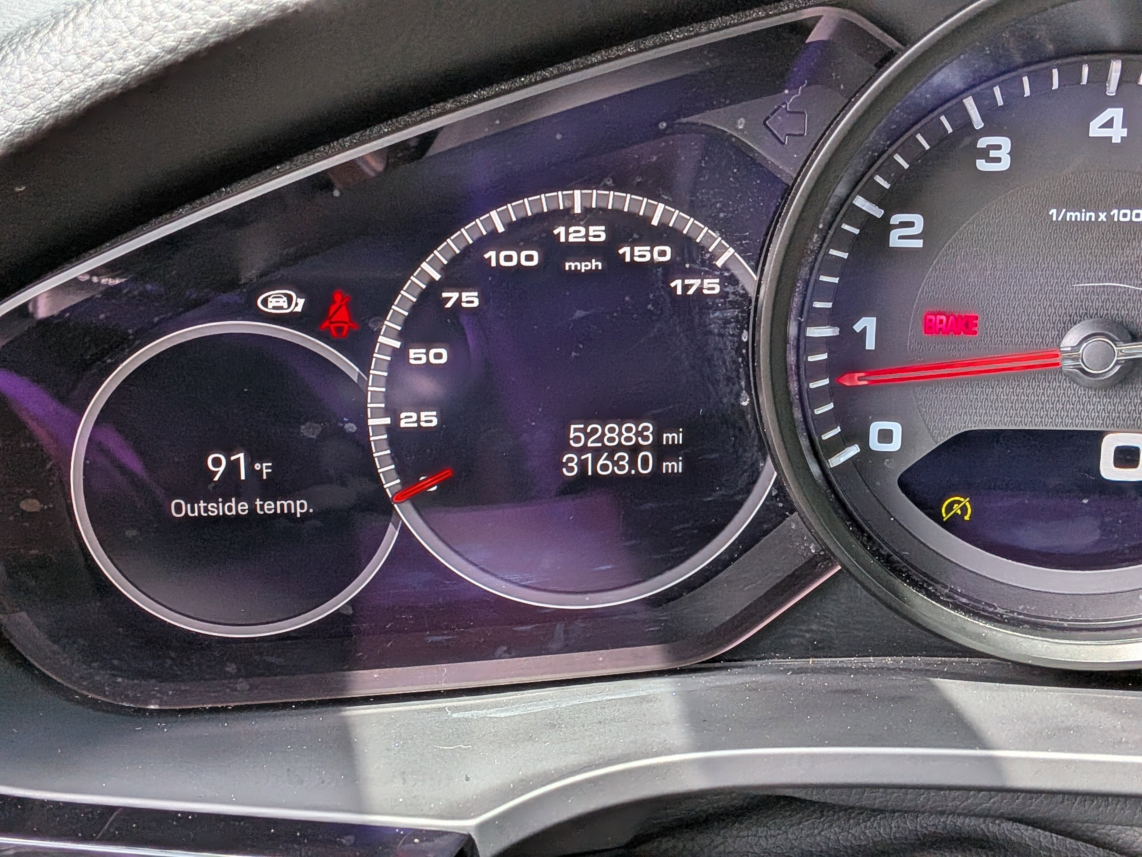 Used 2023 Porsche Cayenne AWD/4WD image 28