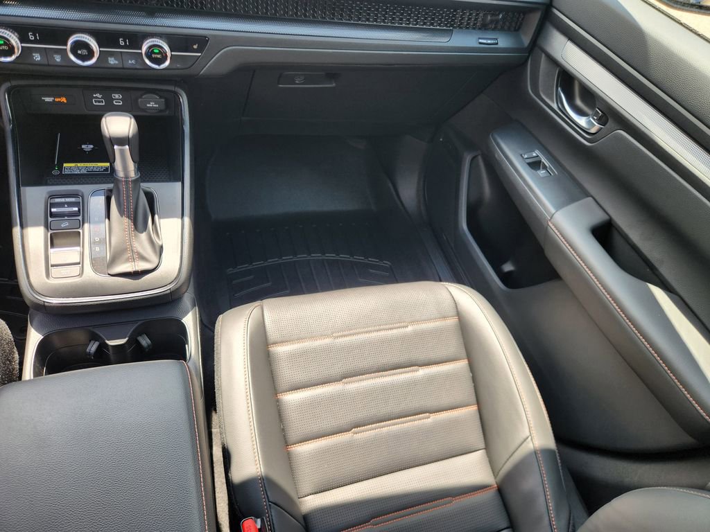 Used 2025 Honda CR-V Sport-L image 28