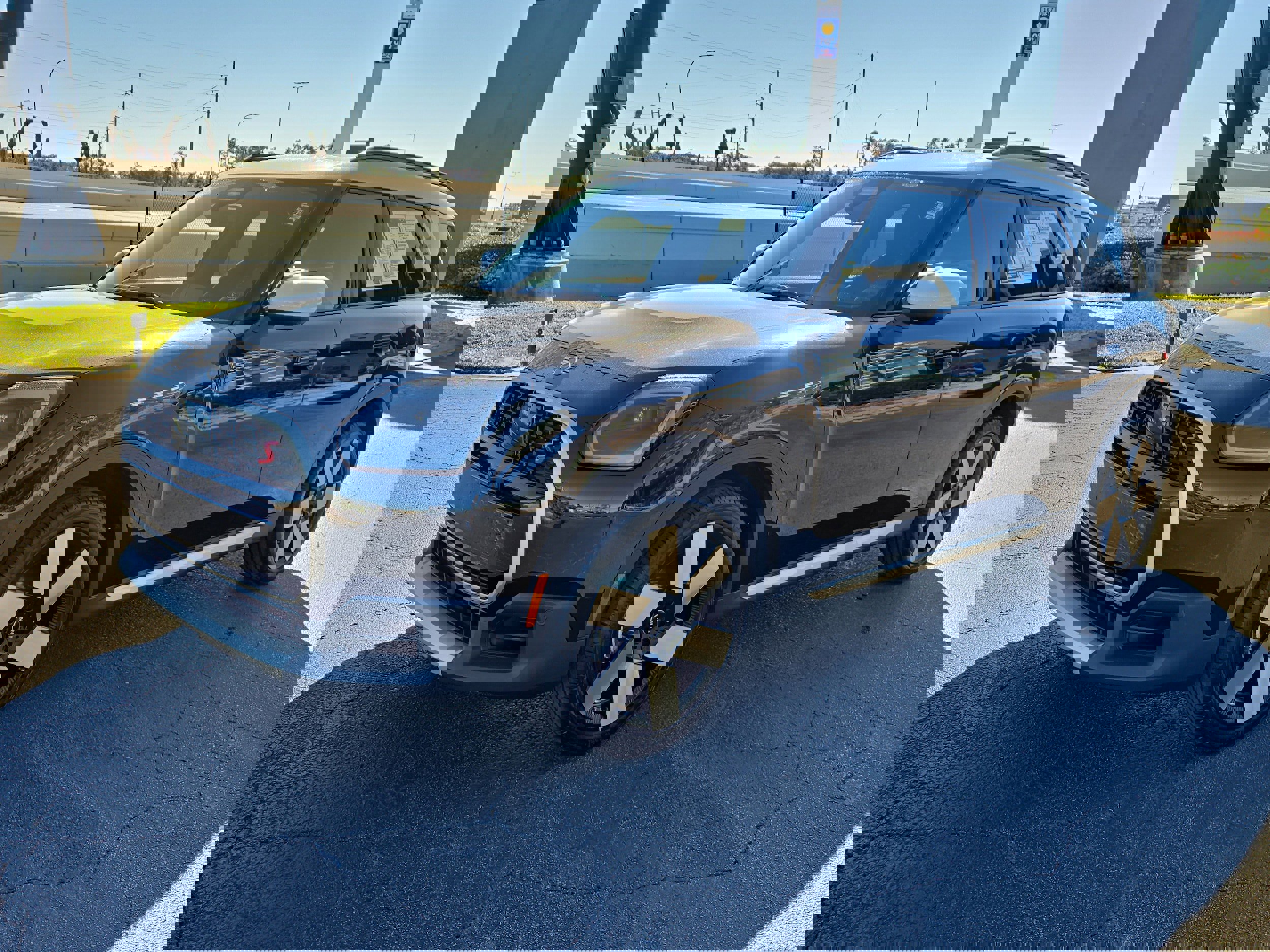 Certified 2025 MINI Cooper Countryman S w/ Comfort Package Max image 7