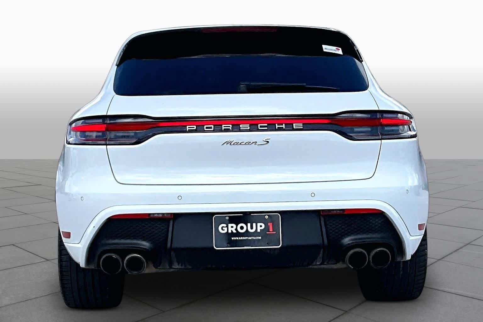 Used 2022 Porsche Macan S AWD/4WD image 5