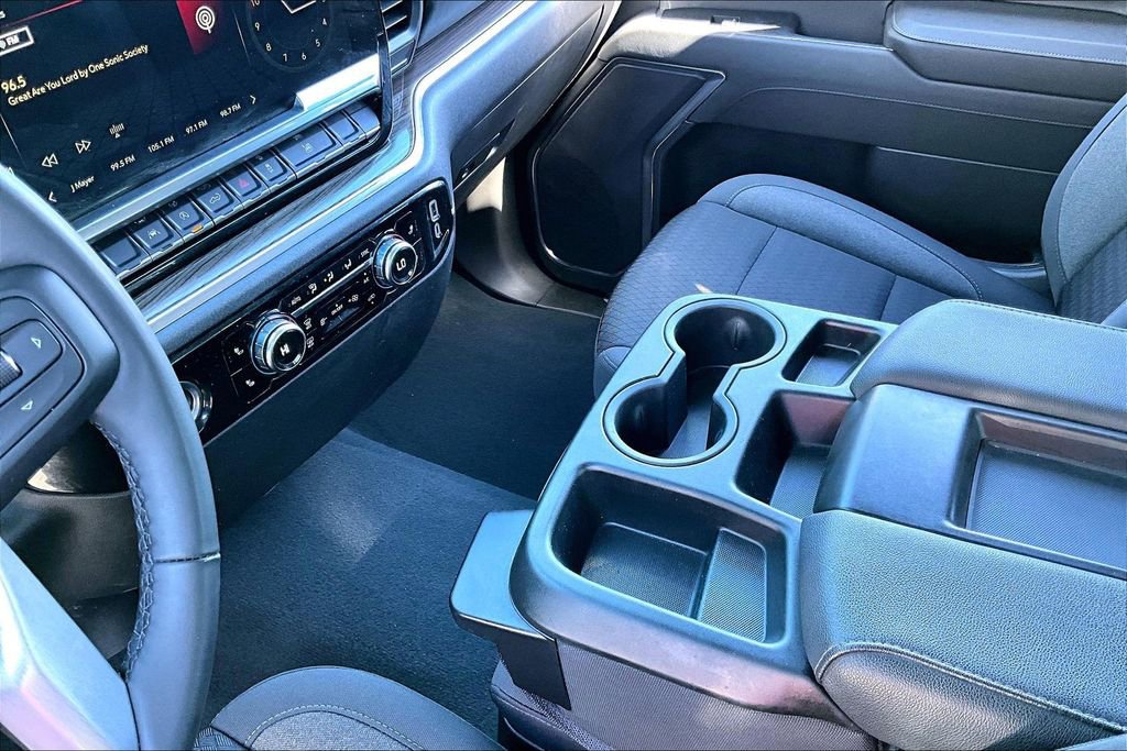 Used 2024 GMC Sierra 1500 Elevation image 13