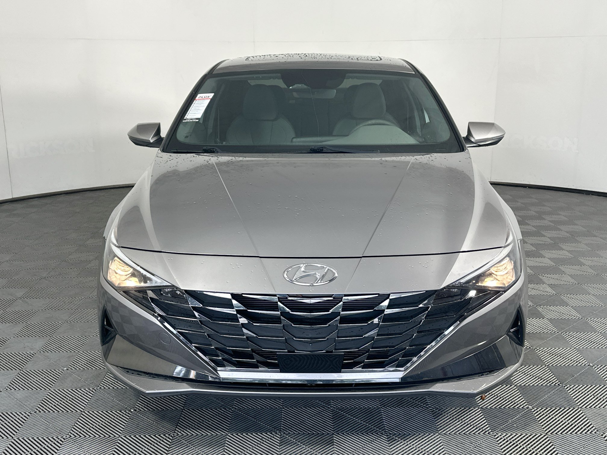 Used 2022 Hyundai Elantra SEL w/ Convenience + Premium Package FWD image 8