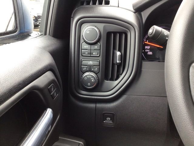 New 2026 Chevrolet Silverado 1500 Custom w/ Turbomax Blackout Package image 11