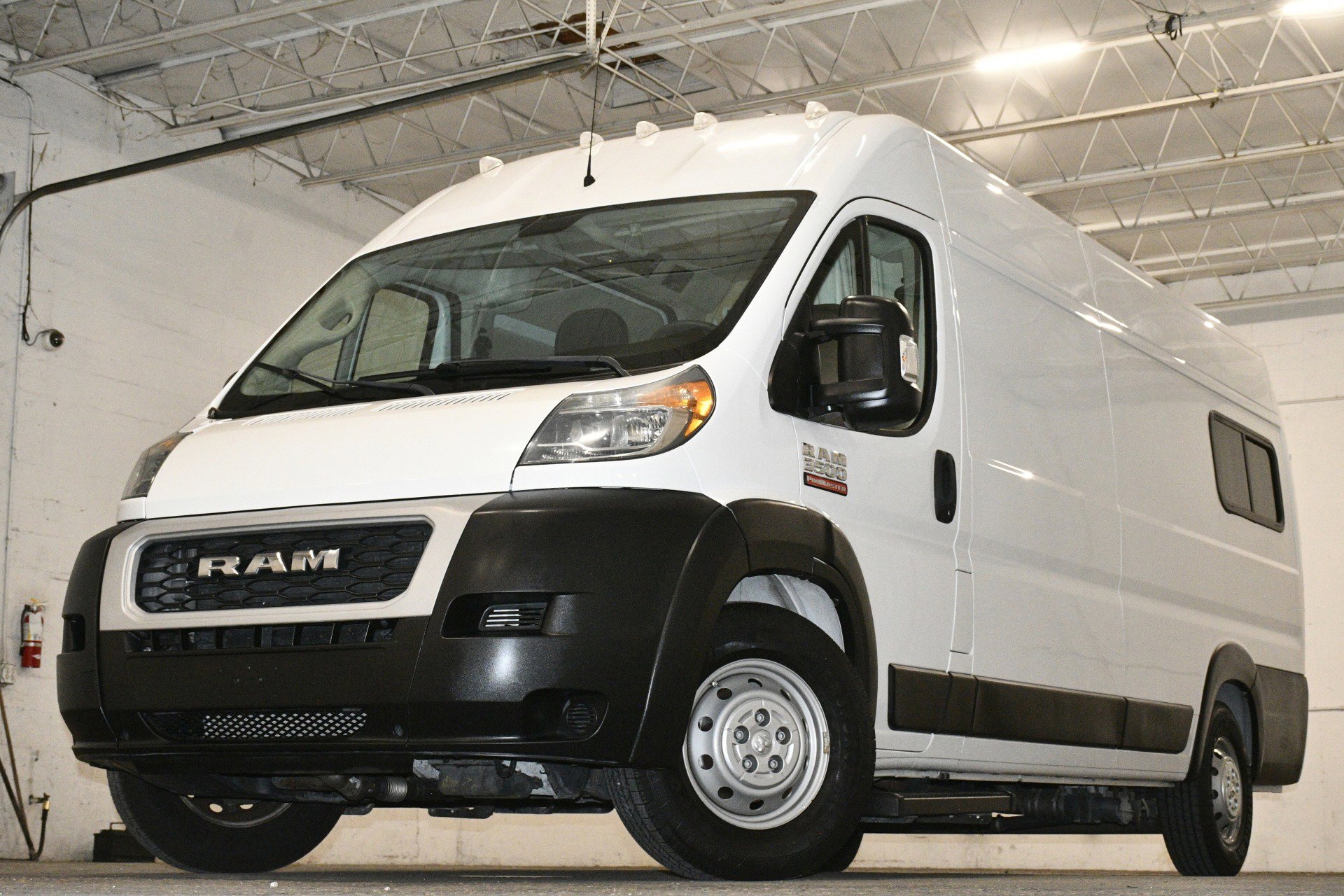 Used 2019 RAM ProMaster 3500 w/ Interior Convenience Group image 86
