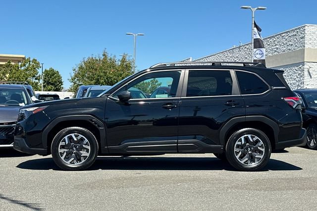 Used 2026 Subaru Forester Premium AWD/4WD image 7