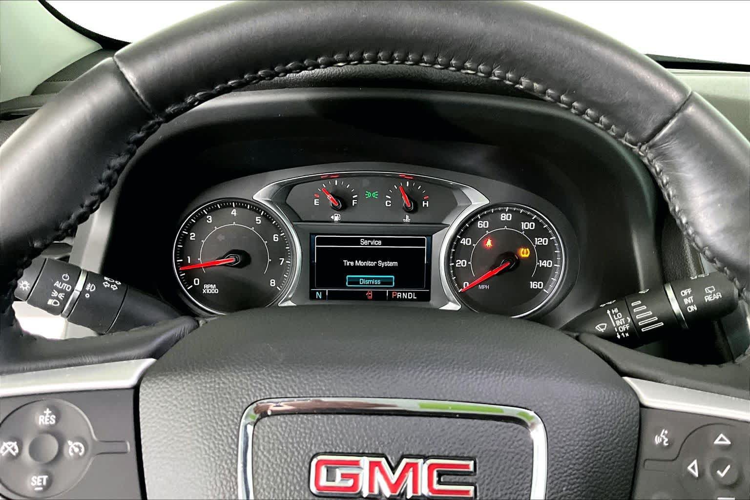 Used 2017 GMC Acadia SLT AWD/4WD image 26
