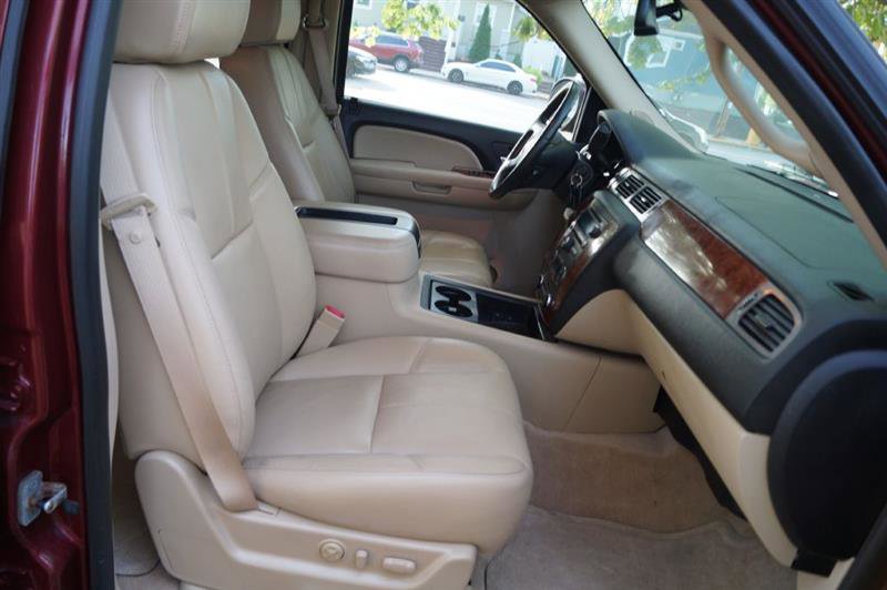 Used 2008 Chevrolet Tahoe LT w/ LT Preferred Equipment Group image 22
