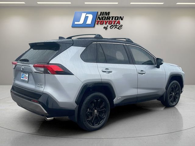 Used 2023 Toyota RAV4 XSE AWD/4WD image 5