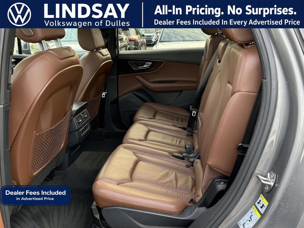 Used 2017 Audi Q7 3.0T Premium Plus w/ Premium Plus Package AWD/4WD image 14