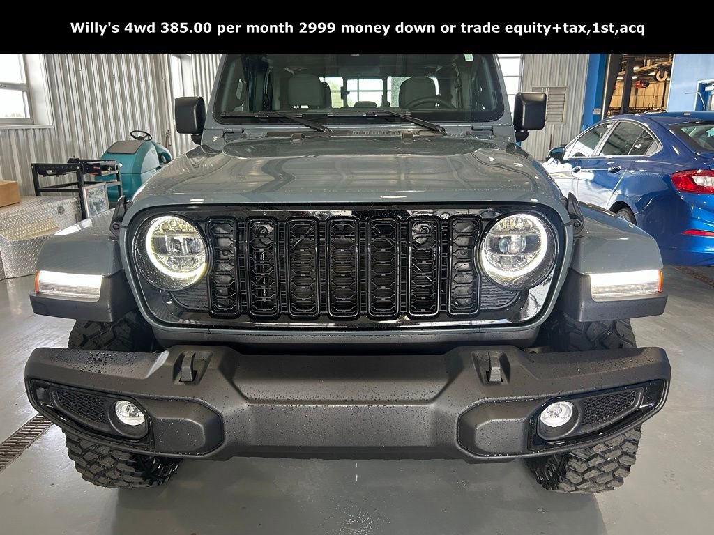 New 2025 Jeep Gladiator Sport image 2