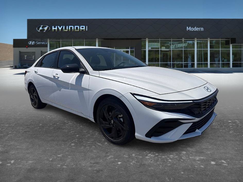 New 2026 Hyundai Elantra Sport FWD image 2