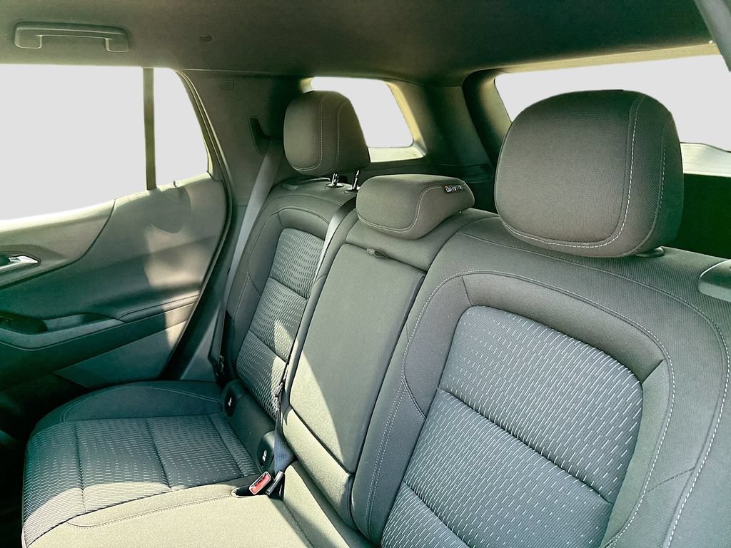 Used 2026 Chevrolet Equinox LT w/ Midnight Edition FWD image 22