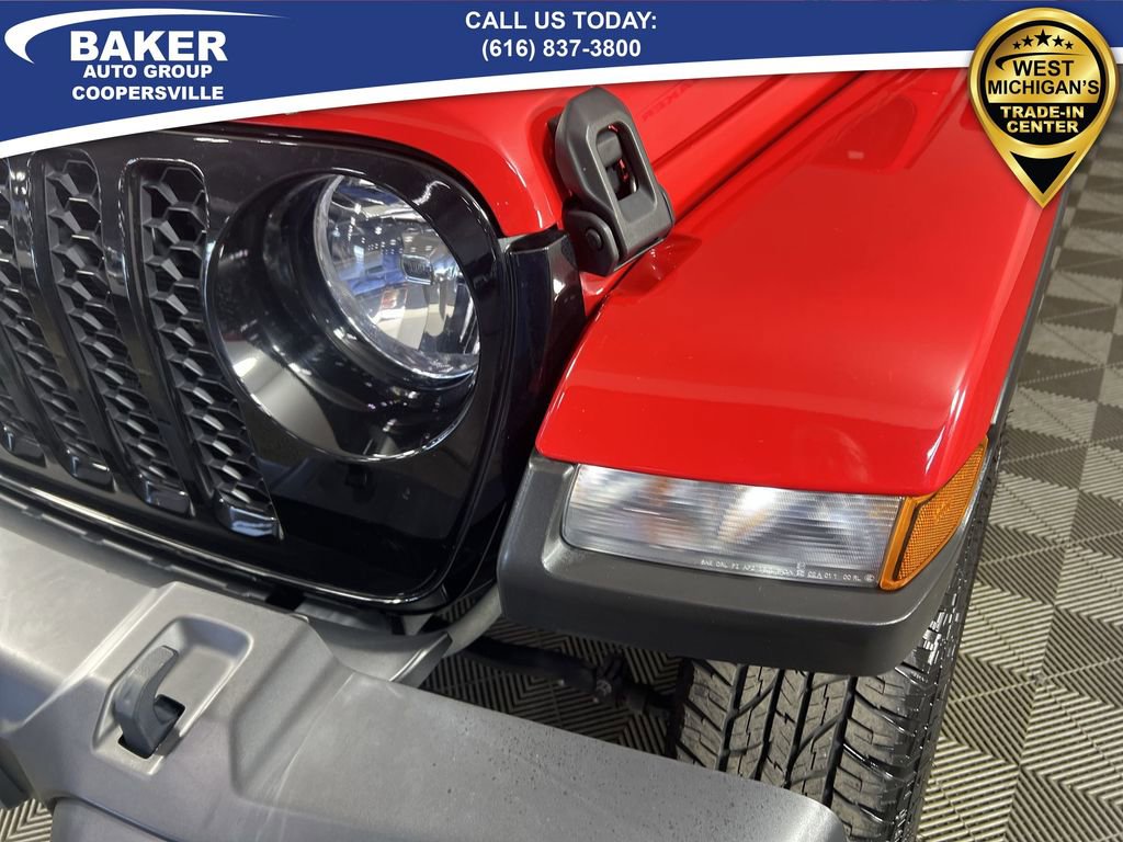 Used 2021 Jeep Gladiator Willys image 35