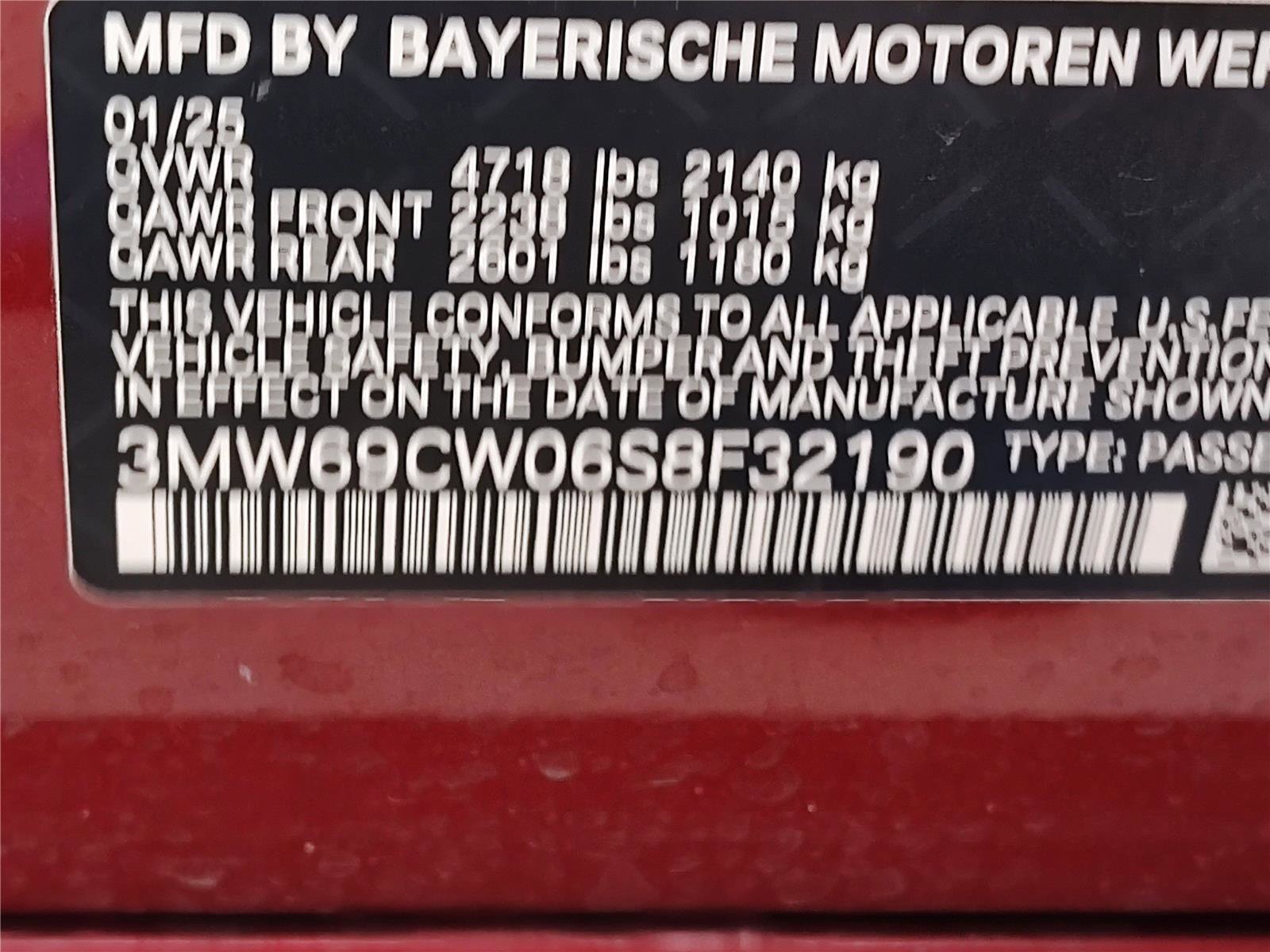 Certified 2025 BMW 330i Sedan image 12