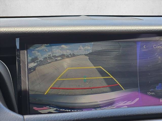 Used 2017 Lexus IS 200t w/ Navigation System Package RWD image 13